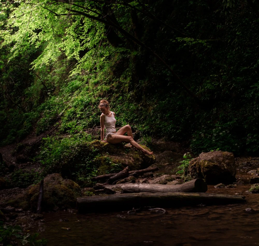 Beauty editorial, natural light portrait photography